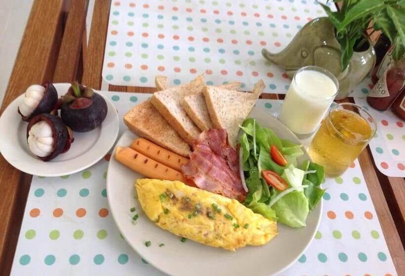 호텔 Sandy House Rawai