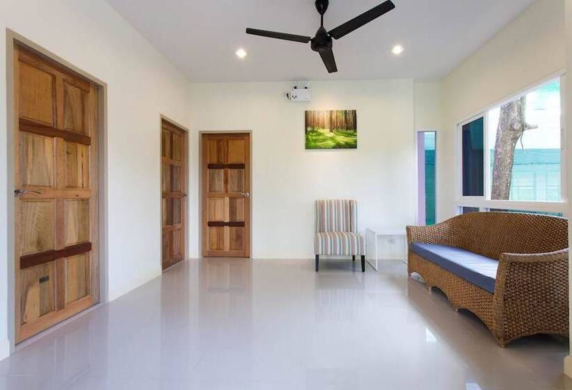 호텔 Sandy House Rawai