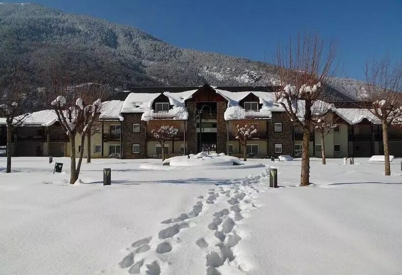 Hotelli Village Club Les Balcons Des Pyrénées