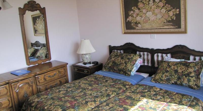 An Dooneen, The Hurley Farm B&b