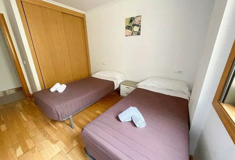 Apartamentos Ares 3000