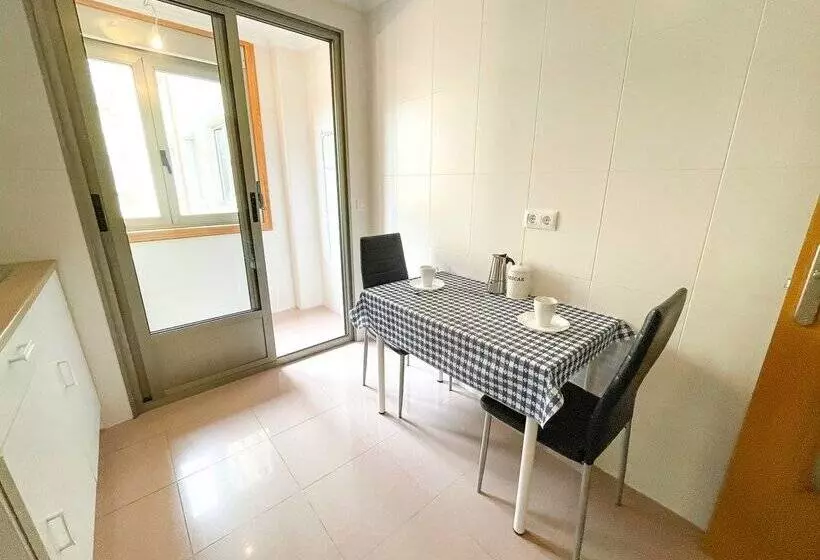 Apartamentos Ares 3000