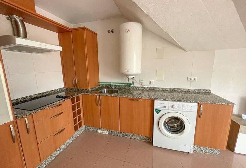 Apartamentos Ares 3000