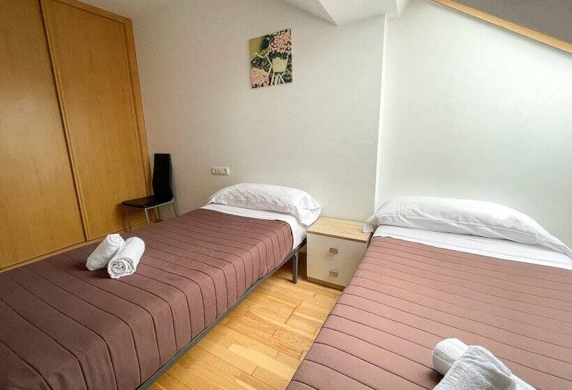 Apartamentos Ares 3000