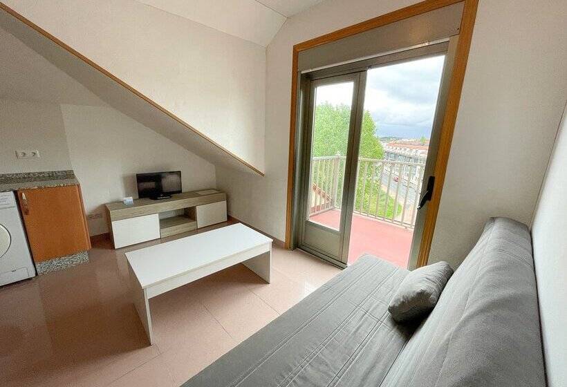 Apartamentos Ares 3000