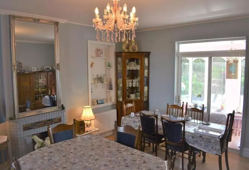 Aamiaismajoitus (B&B) Fitzgerald S Farmhouse Accommodation V94 Yy47