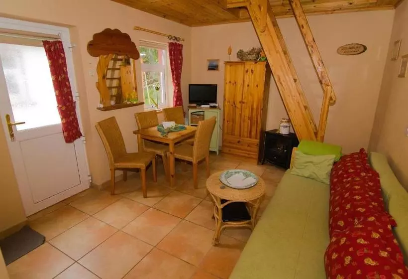 Eagle S Nest Bed & Breakfast