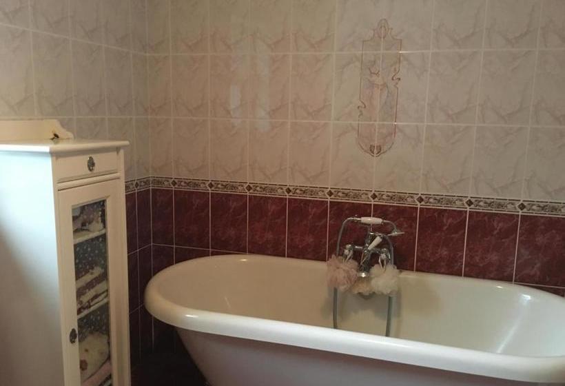 Eagle S Nest Bed & Breakfast