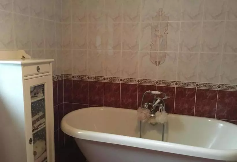 Eagle S Nest Bed & Breakfast