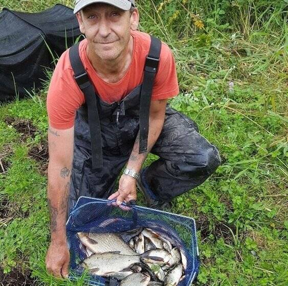 Hillview Farmhouse B&b