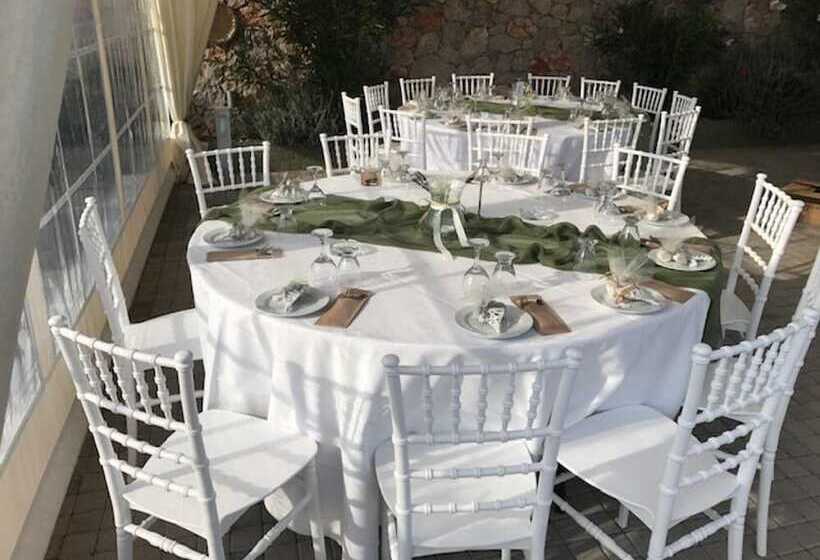 Hotel Elimnion Resort