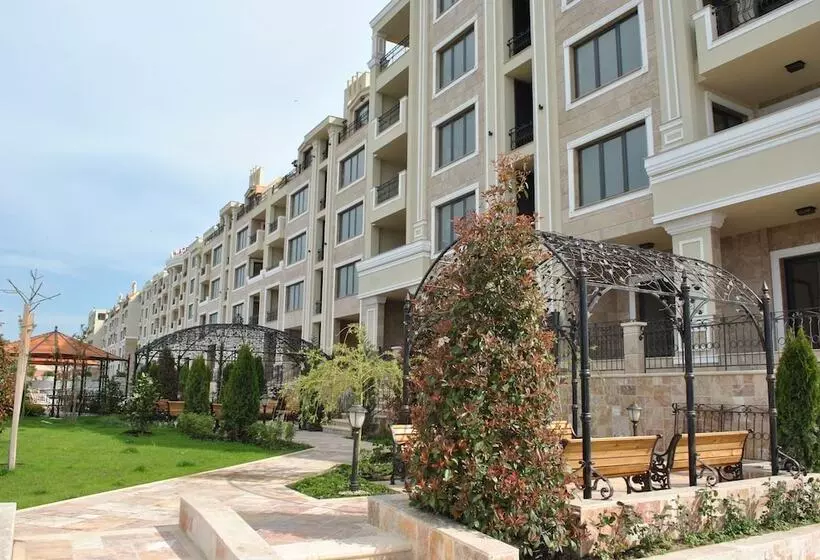 هتل Gardenia Beach Palace Apart