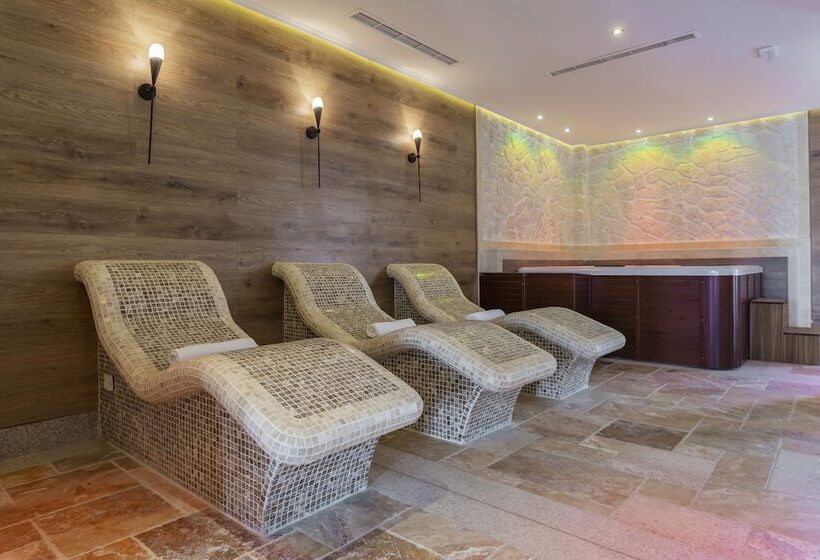 בית מלון כפרי Gardenia Beach Palace Apart