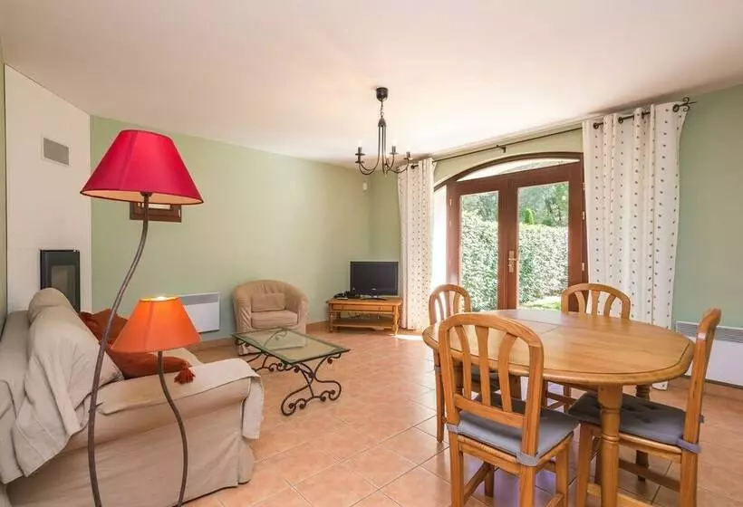 Hotelli Le Relais Du Grand Logis Cadarache Iter