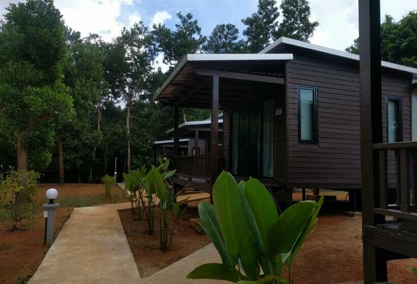 호텔 Pantharee Resort