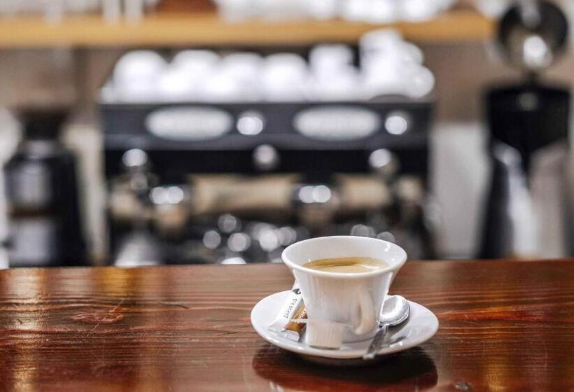 Отель Pension Valeria