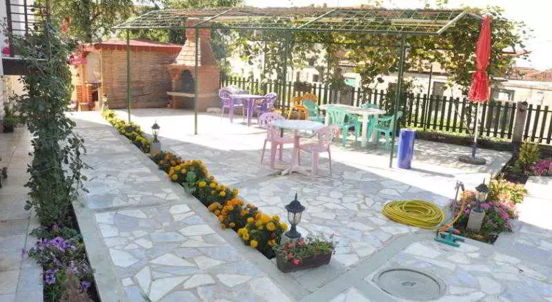 هتل Vila Damaja