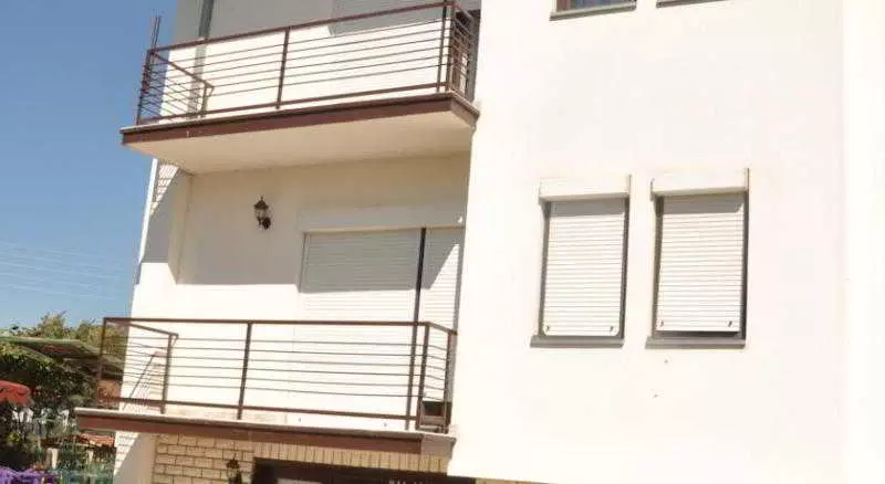 هتل Vila Damaja
