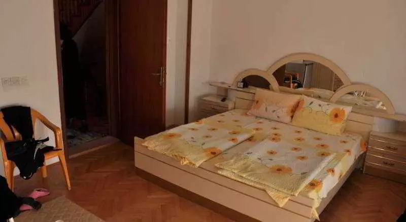 هتل Vila Damaja
