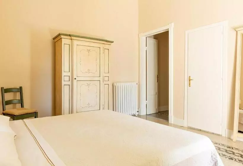هتل Villa Moris