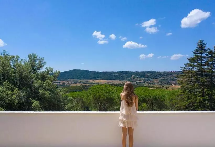 هتل Villa Moris