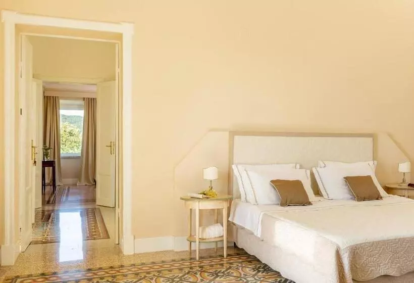 هتل Villa Moris