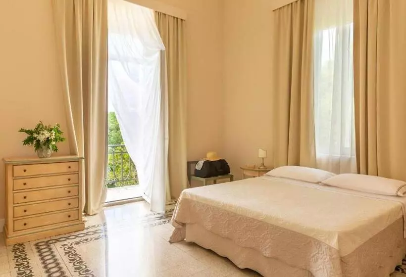هتل Villa Moris