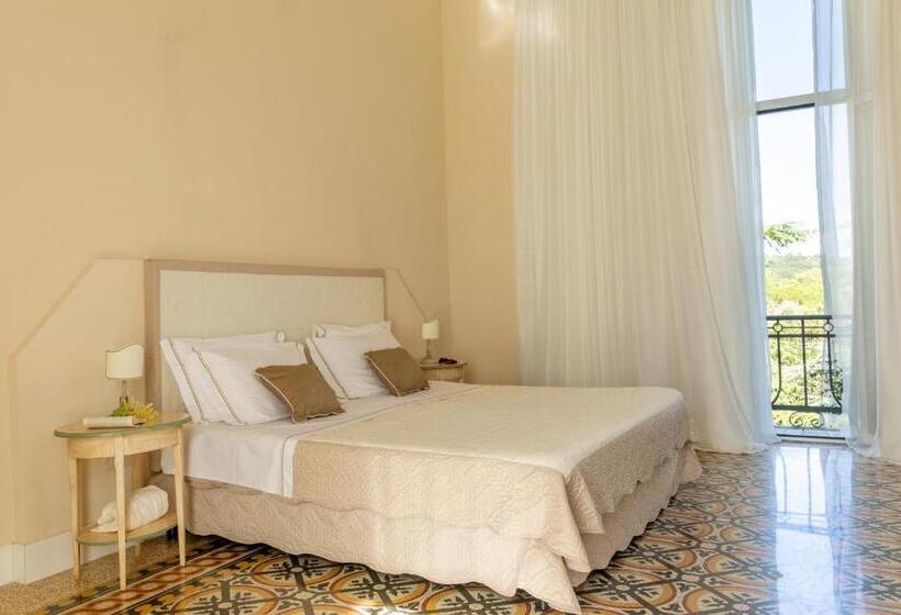 فندق Villa Moris