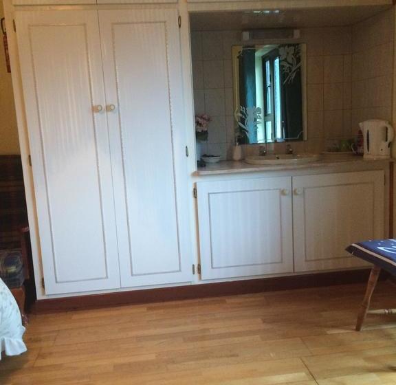 צימר Palm Grove Guesthouse