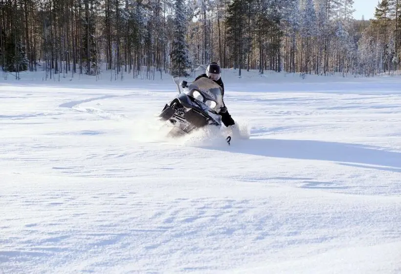 ホテル Långforsen Glamping & Lapland Experience