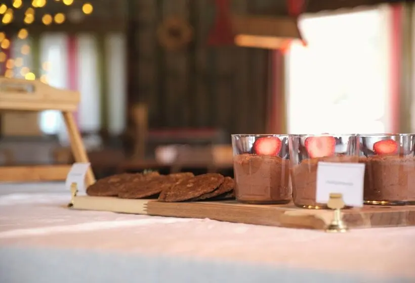 ホテル Långforsen Glamping & Lapland Experience