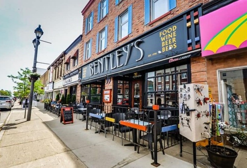 فندق Bentley S Inn