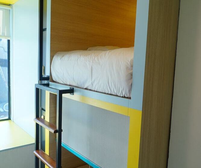 فندق Borough Capsule Hostel Bali