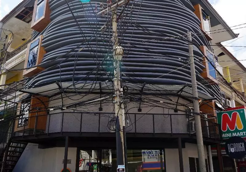 Hotelli Borough Capsule Hostel Bali