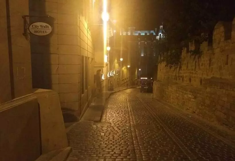 هتل City Walls