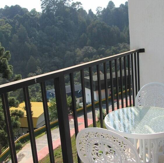 Hotel Golden Forest Pousada