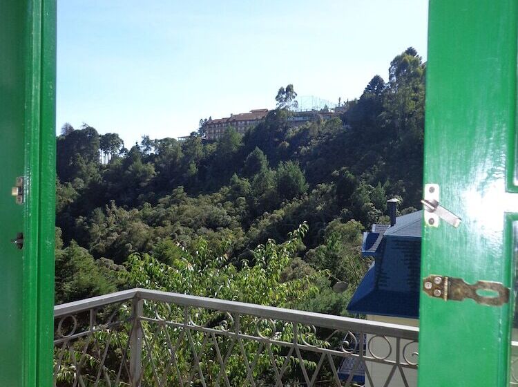 Hotel Golden Forest Pousada