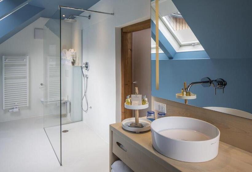 Отель Hallstatt Hideaway Adults Only