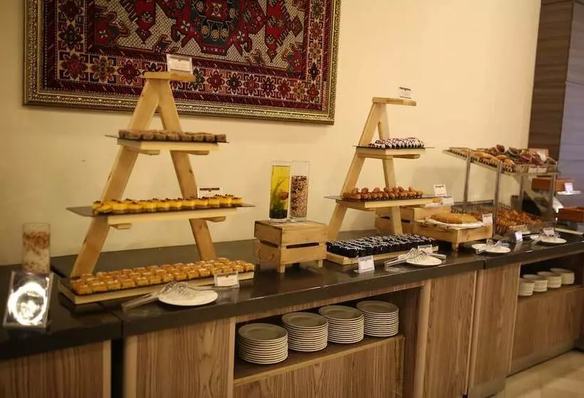 هتل Marxal Resort & Spa