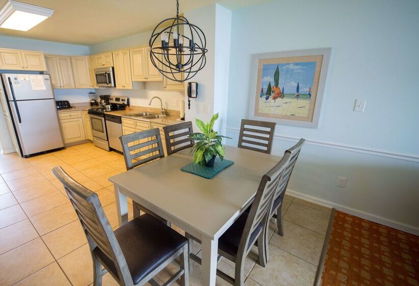 فندق Sandpebble Beach Club By Patton Hospitality