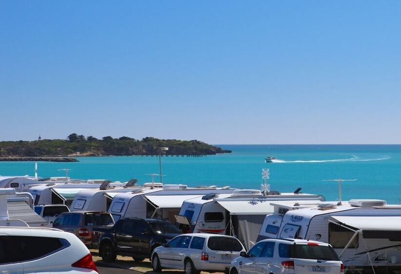 ホテル Sea Vu Caravan Park