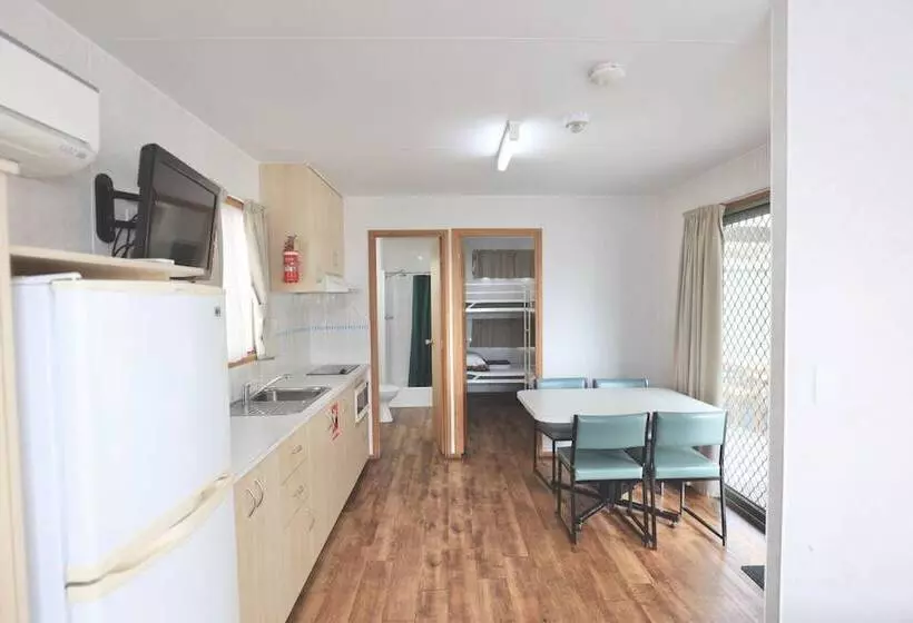 Hotelli Sea Vu Caravan Park