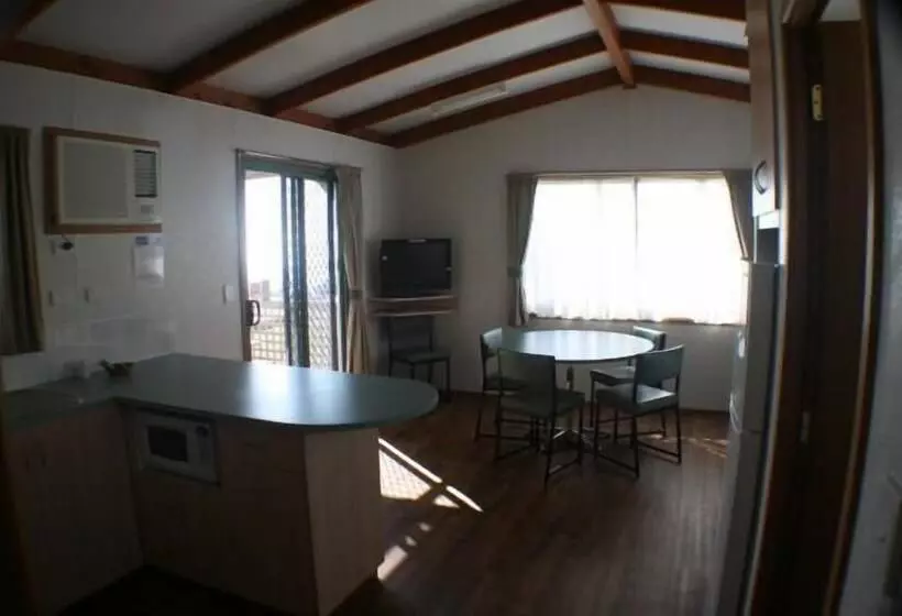 Hotelli Sea Vu Caravan Park