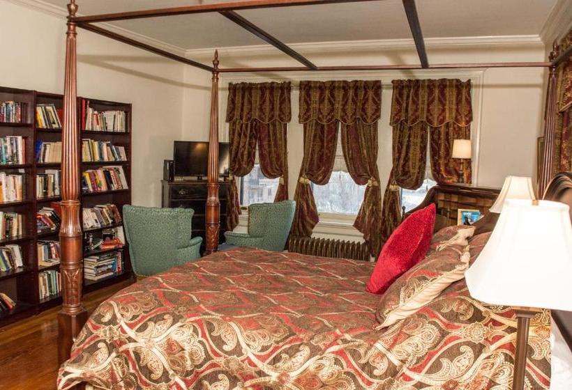 בית מלון כפרי The Historic Benner Mansion