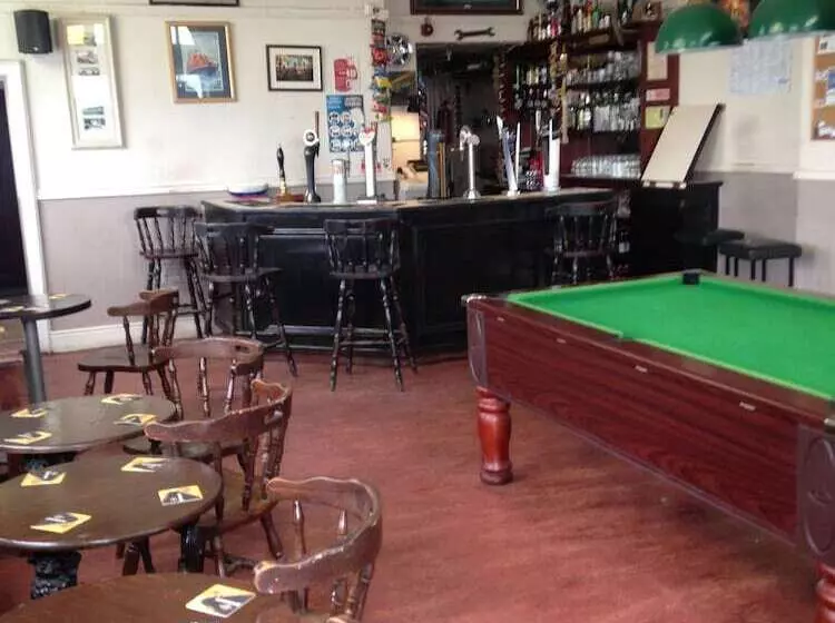 Hotelli The West Of England Tavern