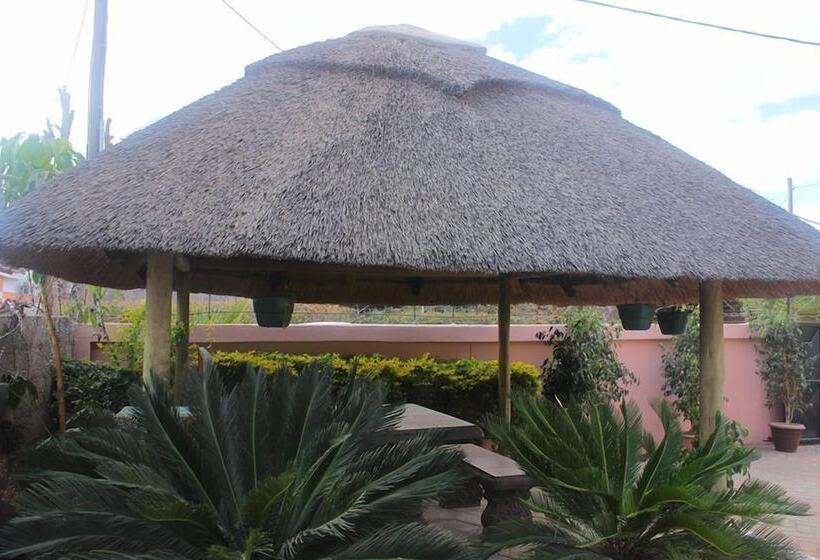 هتل Upper Room Guest House