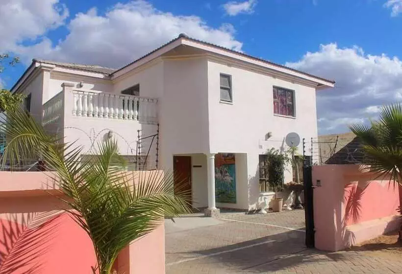 هتل Upper Room Guest House