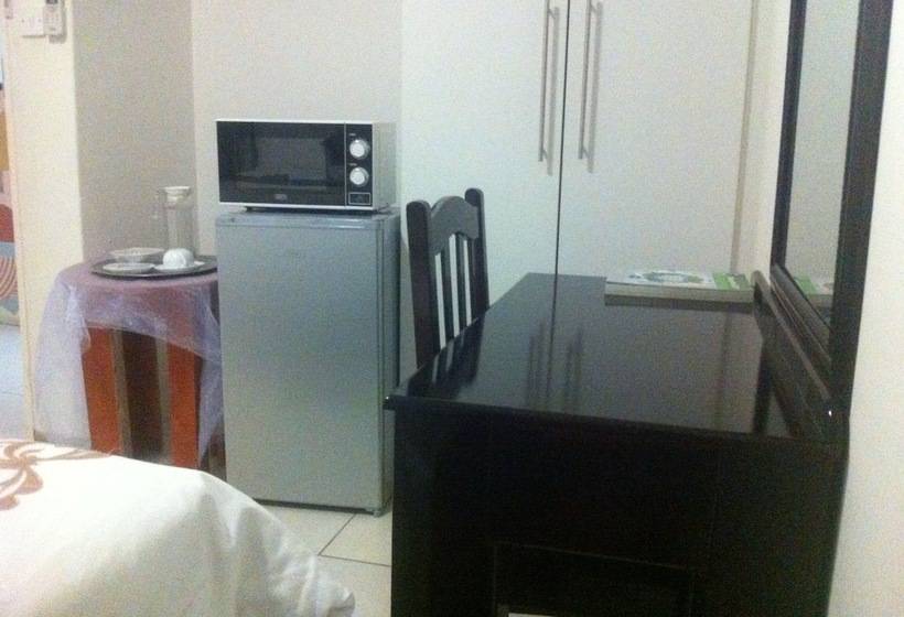 هتل Upper Room Guest House