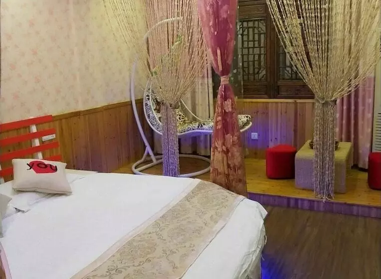 ホテル Yue Yue Theme Hostel