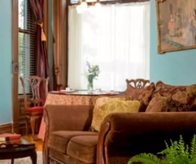 ホテル 1890 Williams House Inn